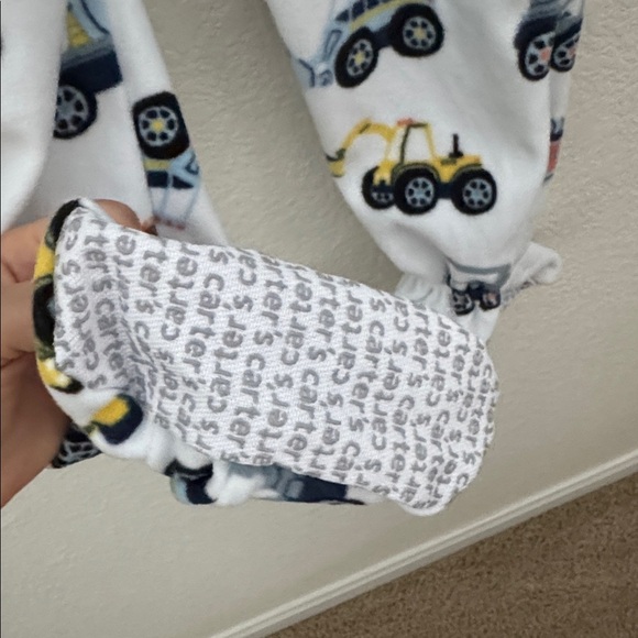 Carter’s Boys Pajamas 2-Pack Size 3T Footed Sleepers Trucks & Stripes - Picture 6 of 12